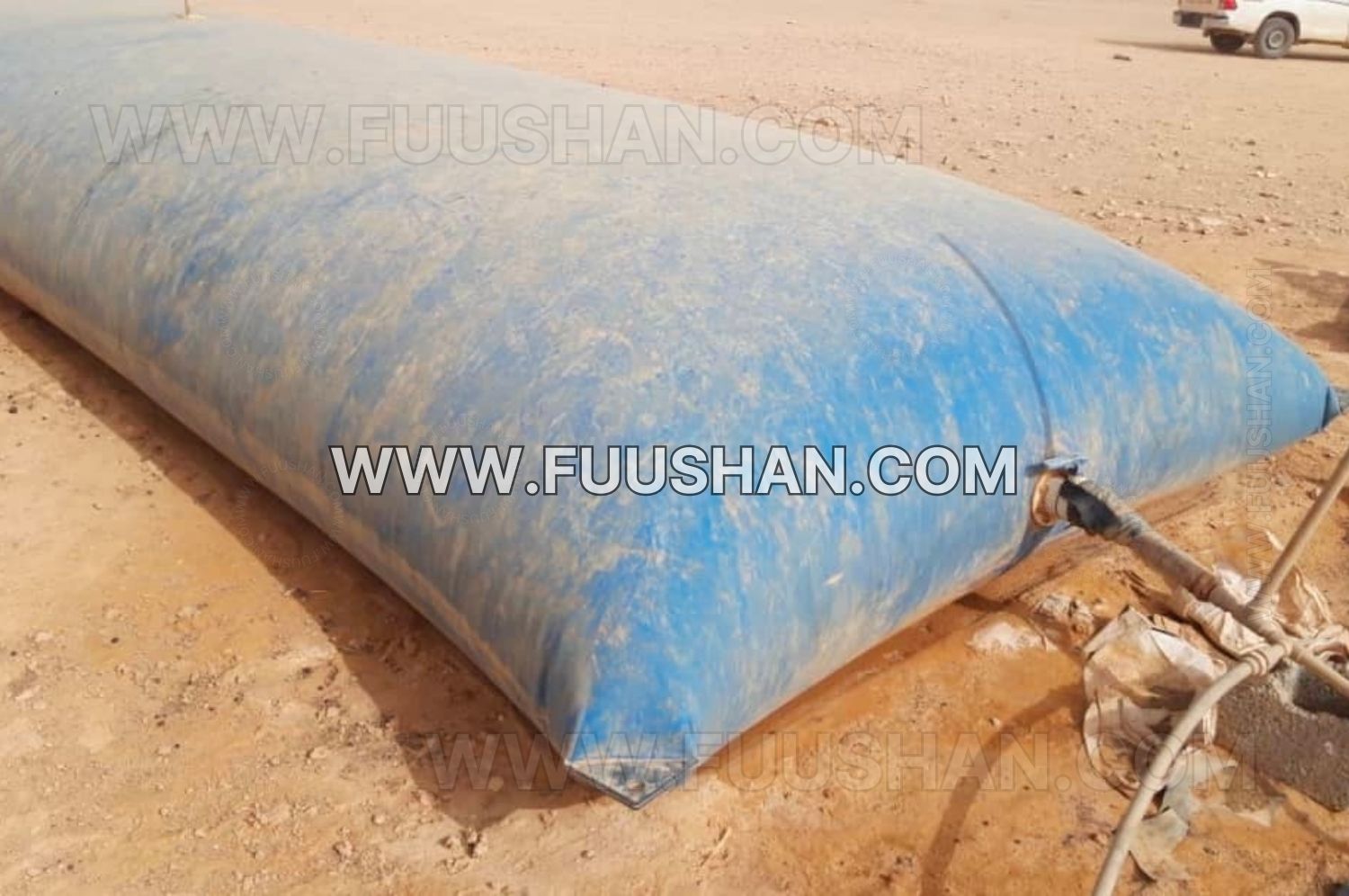 customized remote area water storage bladder for livestock in libya (3)