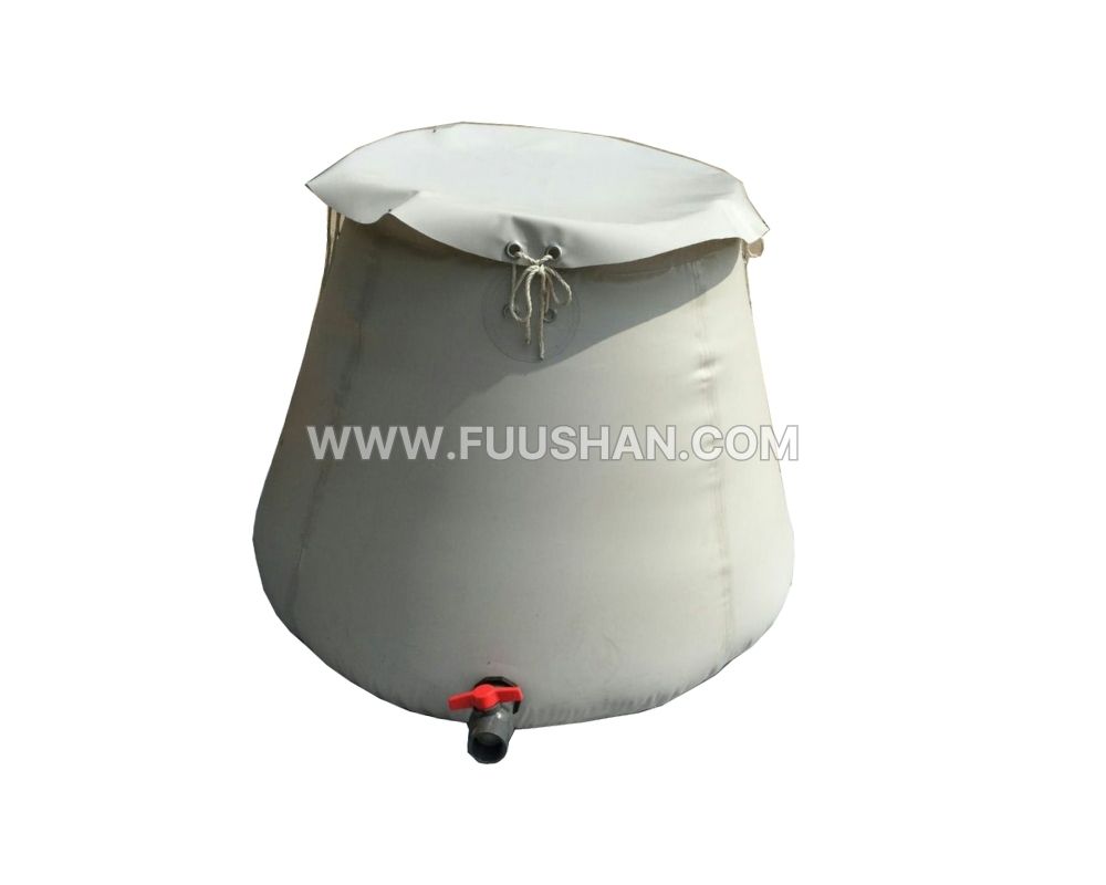 flexible water tank (15)