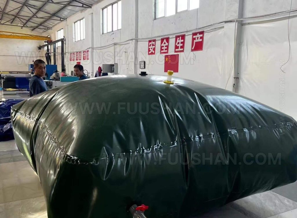 2.8 2.8 0.65m square shape pvc water storage tanks