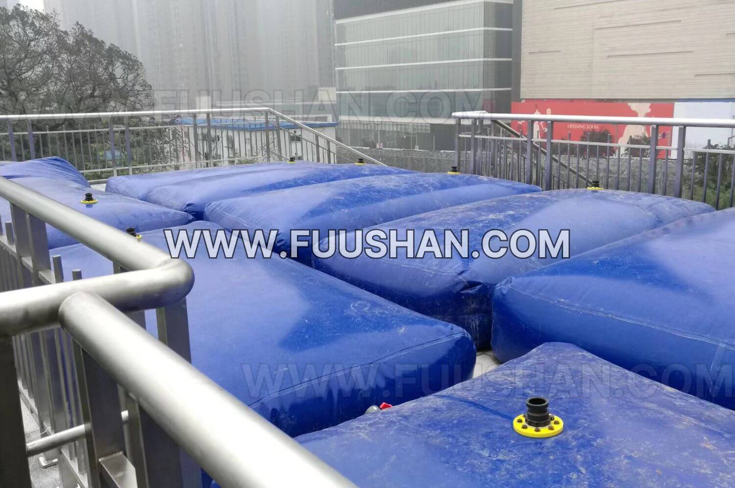 collapsible soft road compactor water bladder in china